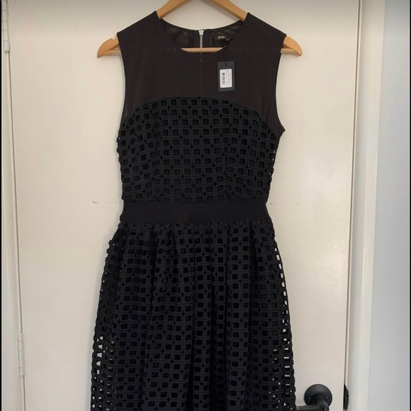 Maje Dresses & Skirts - Maje guipure lace dress size EU 2 / AU 10